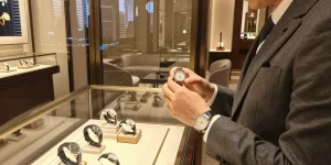 Showcasing exquisite replica watches in a luxury boutique setting for discerning buyers.